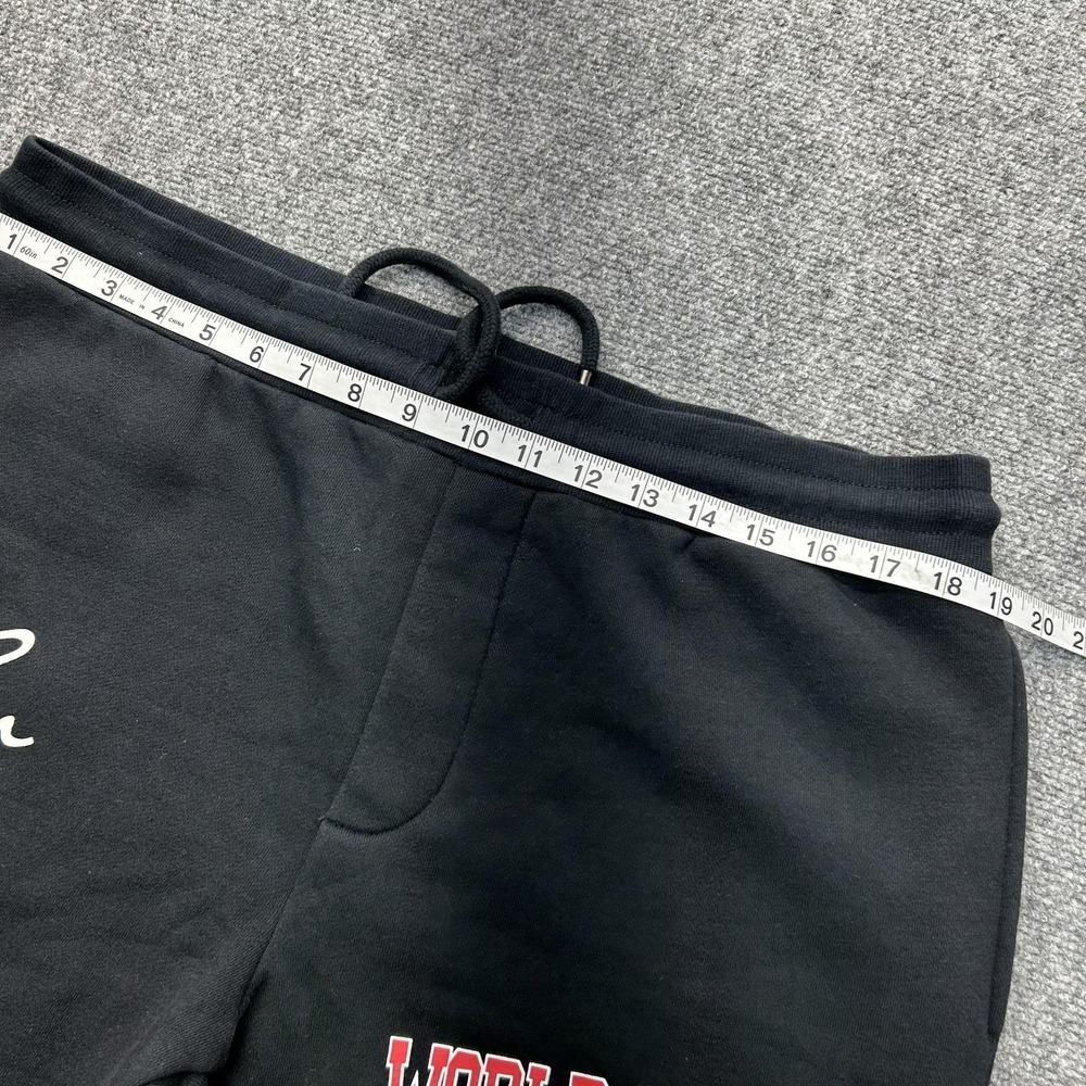 FUBU Shorts Mens XL Black Sweat Fleece World Tour 1992 Graphic City 10 Inseam‎ - Picture 9 of 10